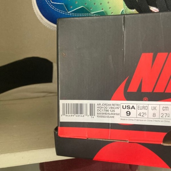 J Balvin X Jordan’s size 9 brand new in the box